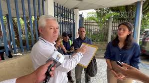 Movimiento Izquierda Salvadoreña (MIS) presenta demanda contra reelección indefinida.