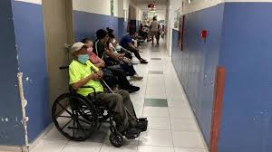 EL SALVADOR. La realidad del Seguro Social en tiempos de espejismo digital.