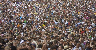 ARRIADOS: SOMOS LA SOCIEDAD MÁS BANAL DE LA HISTORIA.