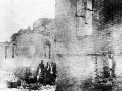 Las ruinas de Adana después de la masacre, Cilicia, Turquía