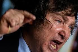 Reconocimiento facial y vigilancia por cámara.»Recordando a la dictadura»: Argentina toma rumbo a la vigilancia en línea por decreto.