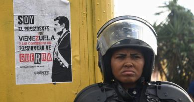 La guerra continúa.