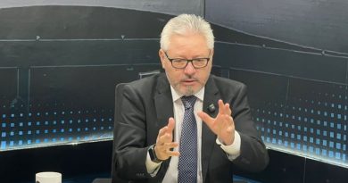 «Guerra ideológica» en El Salvador y «zombificación» de la sociedad. WALTER RAUDALES.