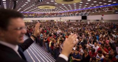 Las transformaciones en el mundo evangélico y pentecostal.