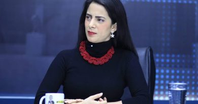MUERTA LA REPÚBLICA, MUERTO EL PAÍS.