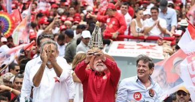 Virgen y Santos en los procesos electorales. Una mezcla difícil.