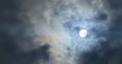 ¿QUÉ HORA ES EN LA LUNA?